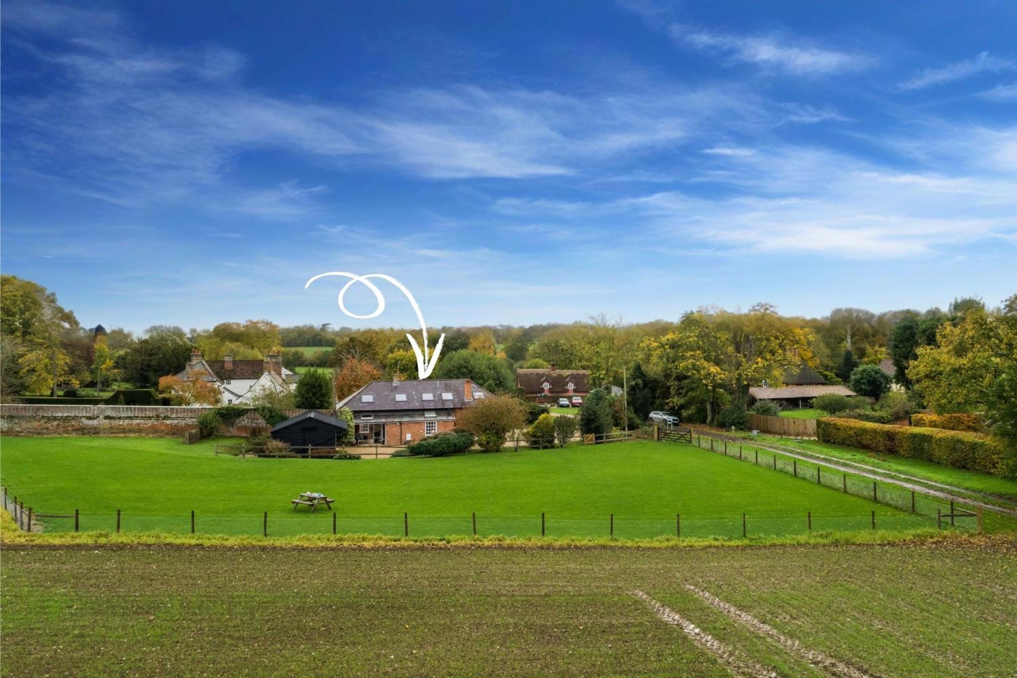 Maltings Lodge Chelsworth Exterior photo